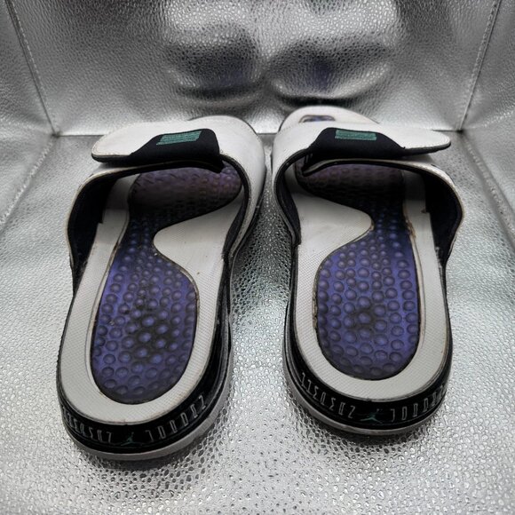 Size 10 Nike Air Jordan Hydro XI Easter Emerald Mens Slide Sandals AA1336-117 - Picture 10 of 12